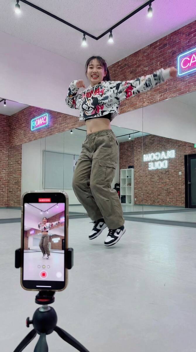 糖心vlog文化研究顾问